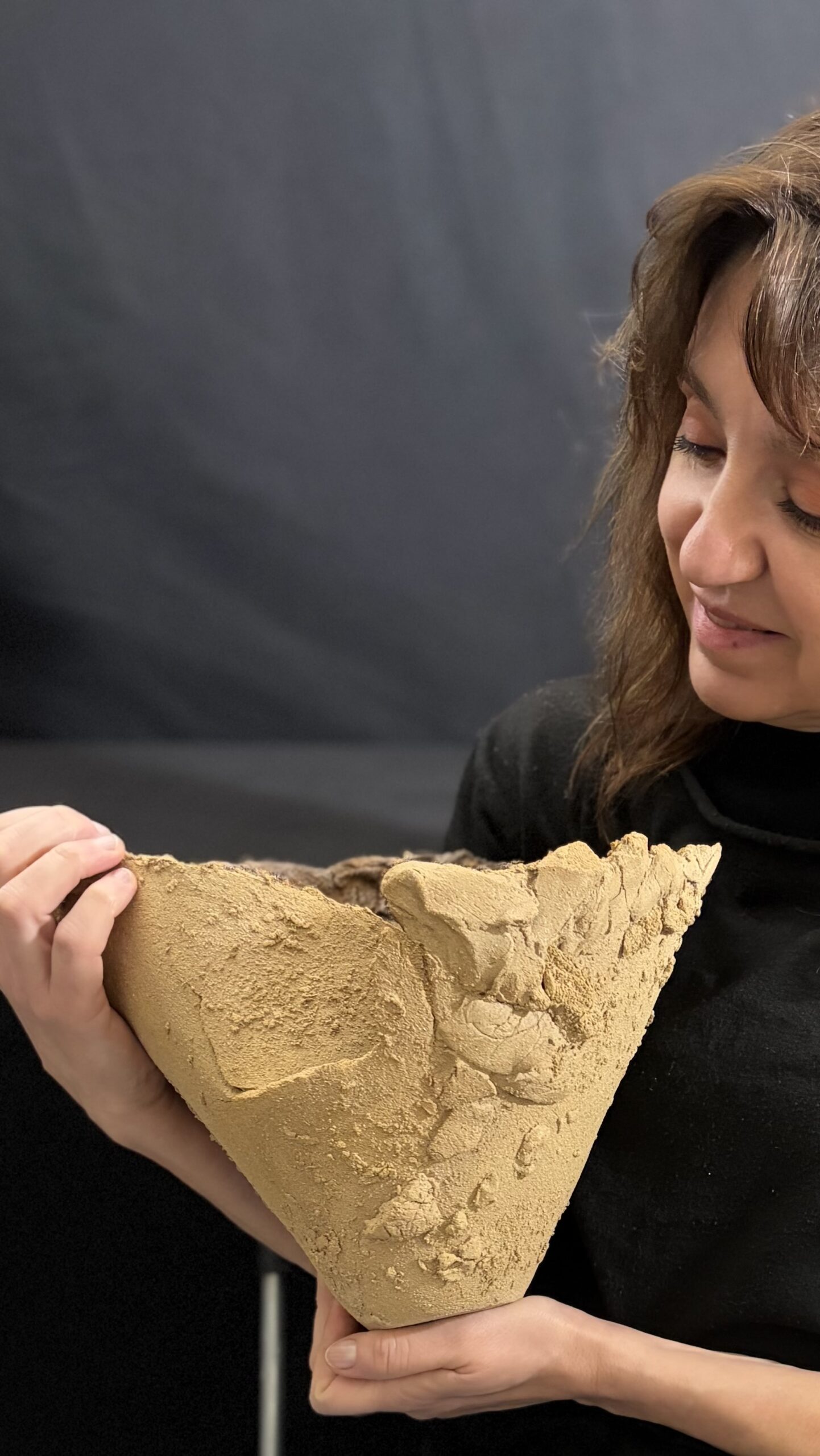 VASO SCULTURA SABBIA - immagine 15
