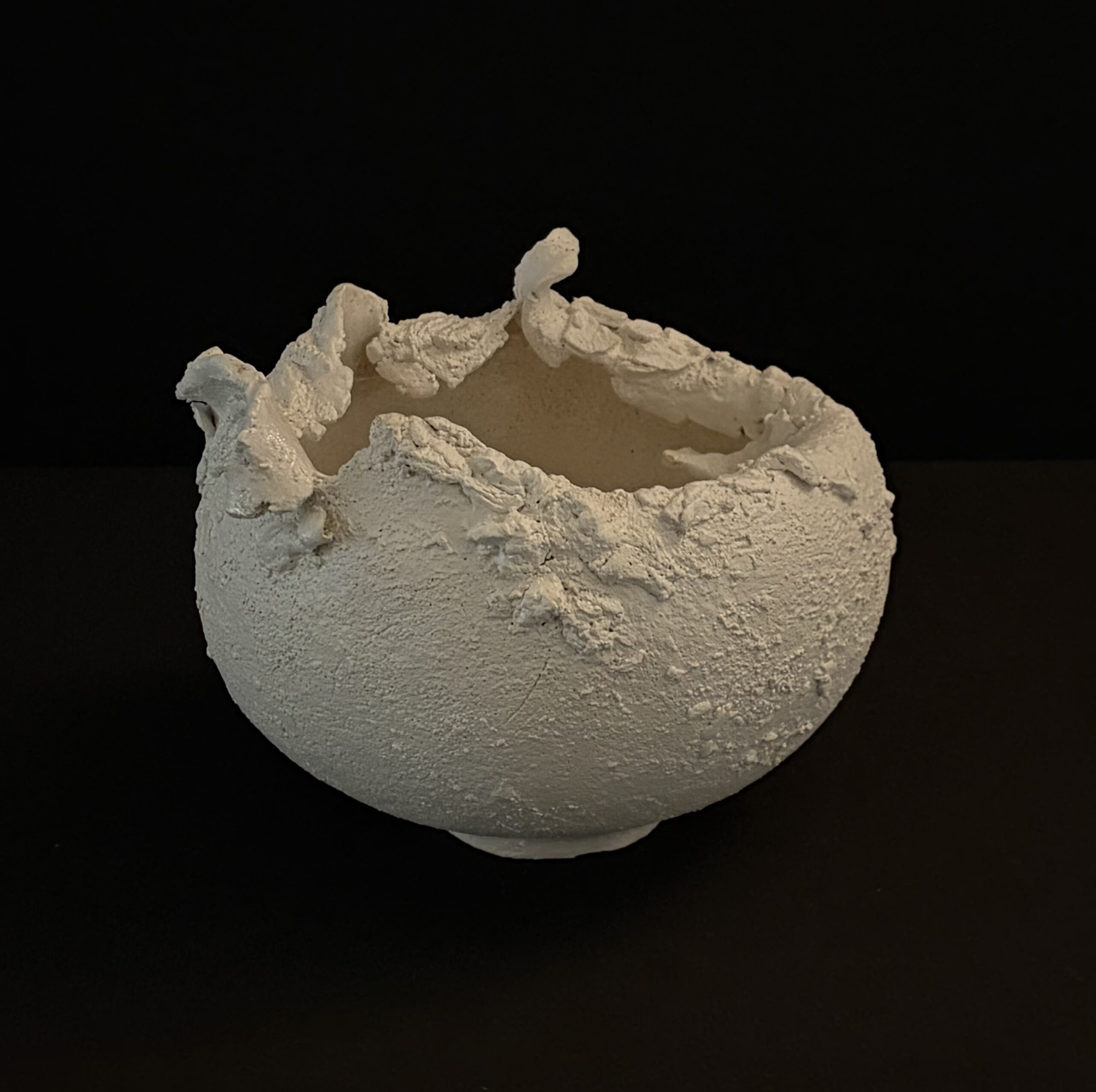 VASO SCULTURA BIANCO ROTONDO DISGREGATO - immagine 12