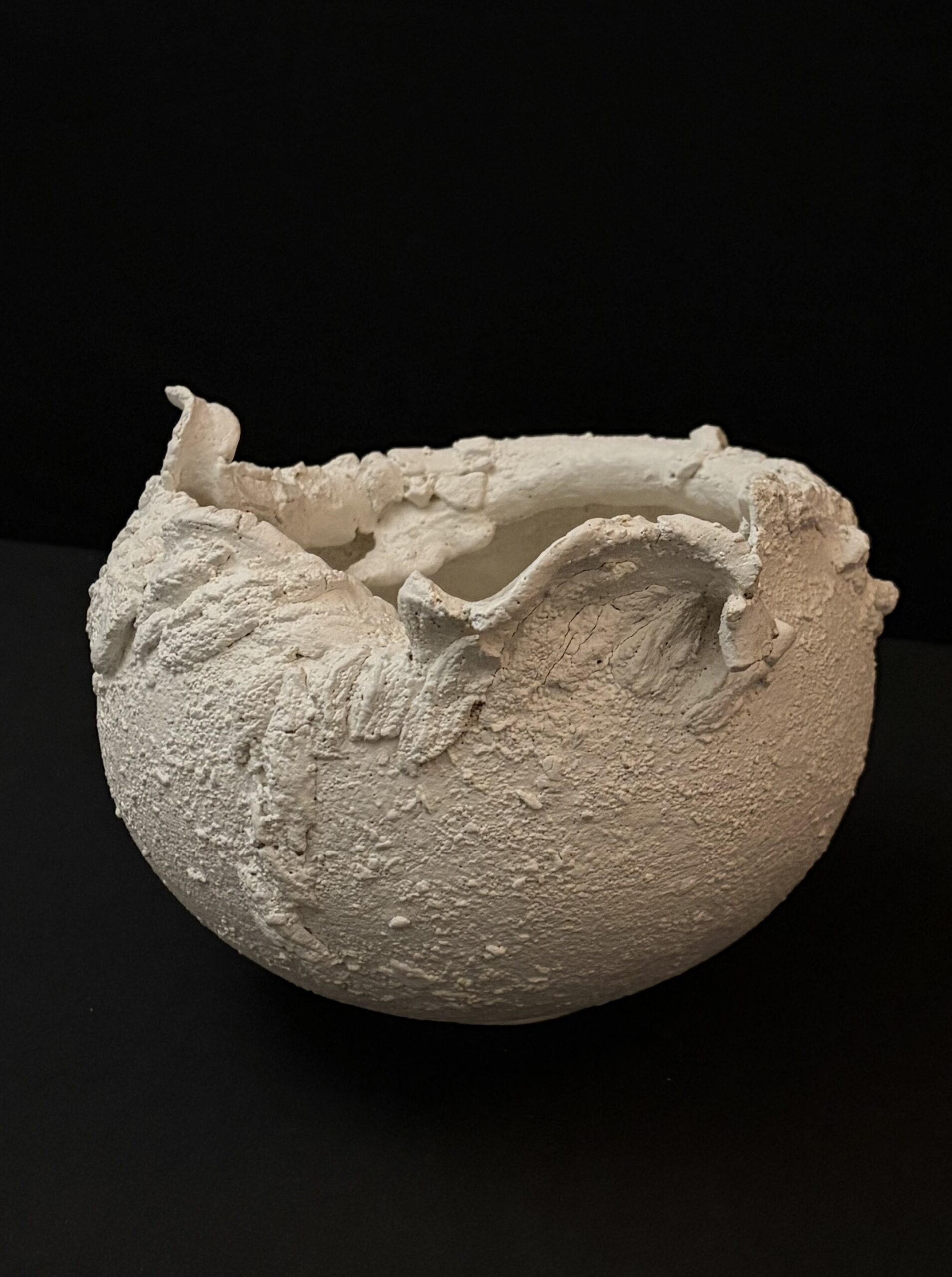 VASO SCULTURA BIANCO ROTONDO DISGREGATO