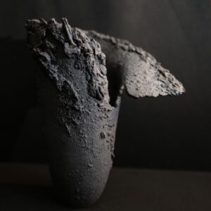 VASO SCULTURA NERO