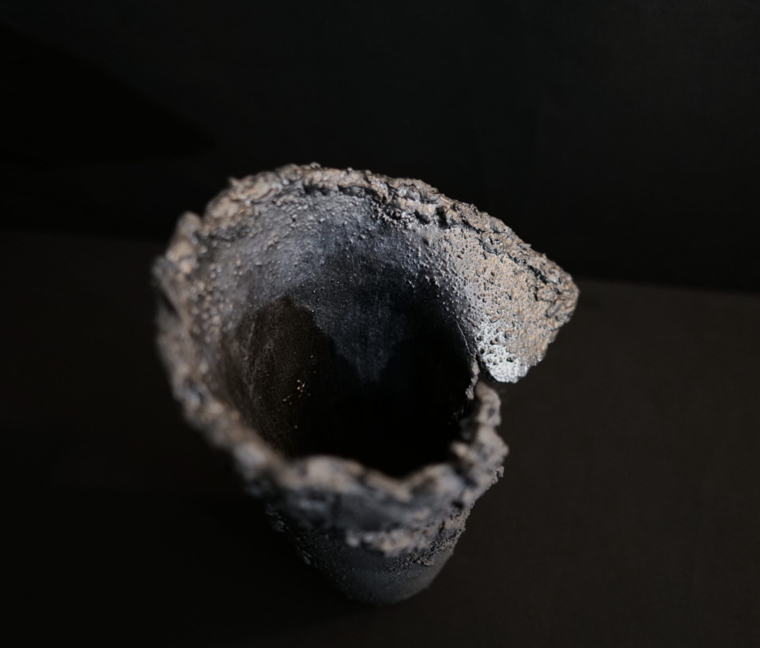 VASO SCULTURA NERO - immagine 8